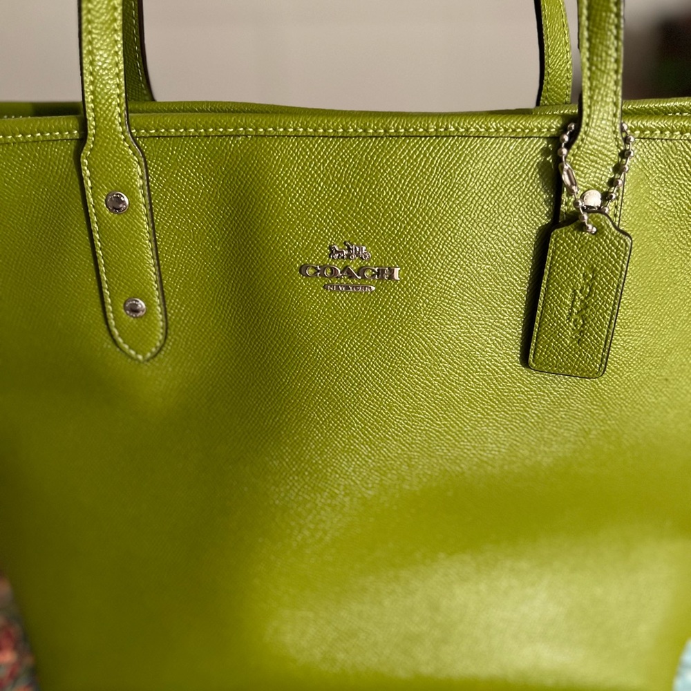 Great lime green Coach tote!